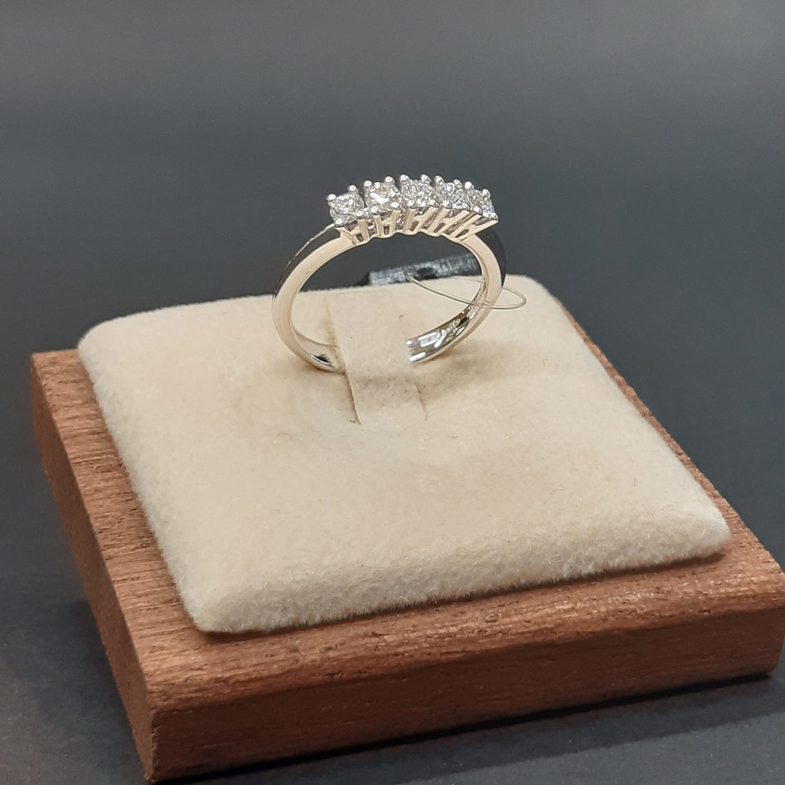 ANELLO RIVIERE